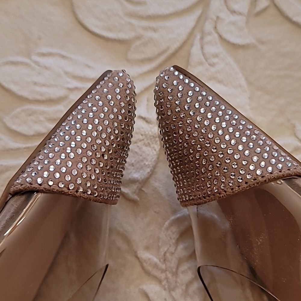 Beautiful Rhinestone Pointed Toe Slingbacks - Picture 11 of 16